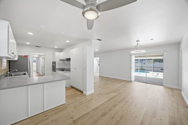 Foto del edificio - 401 Blueberry Ln