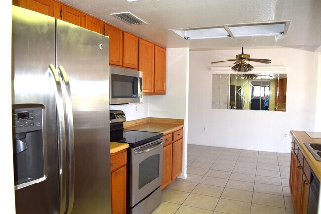 Foto del edificio - 12411 W Foxfire Dr