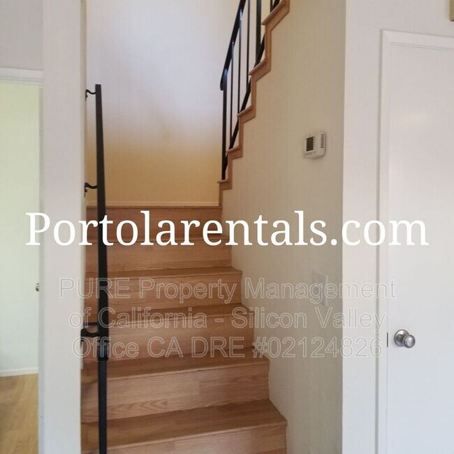 Building Photo - 109 Torrey Pine Terrace