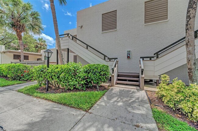 Foto del edificio - 346 Springdale Dr