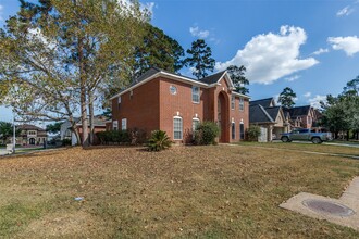 Building Photo - 19026 Owen Oak Dr