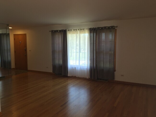 Foto del edificio - 4100 N Lavergne Ave