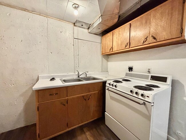 Foto del edificio - 508 W Grant St