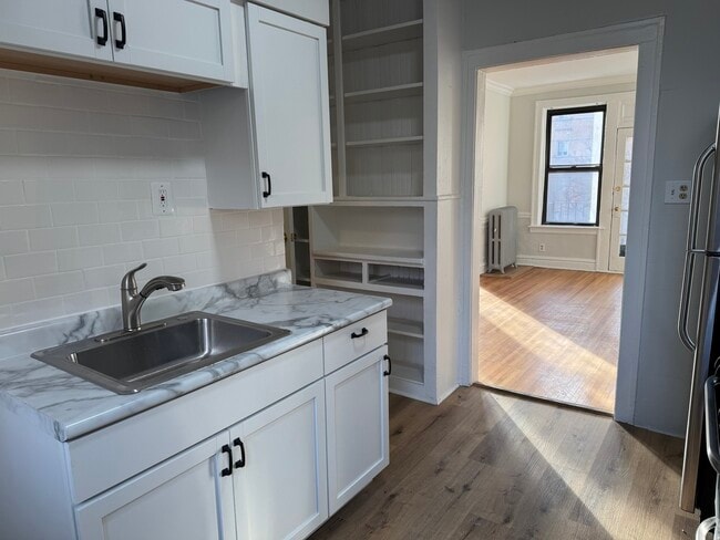 Foto del edificio - 5453 S Everett Ave