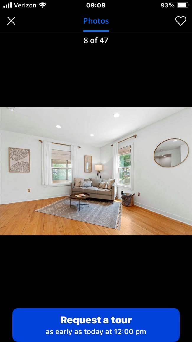 living room - 218 S Marquette St