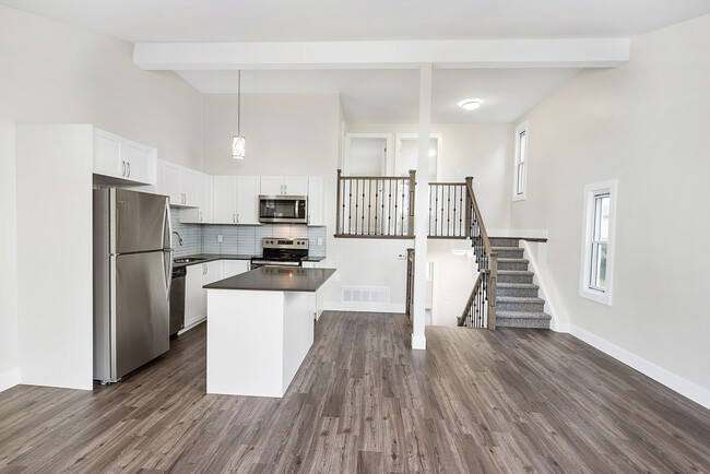 Photo du bâtiment - Forest Glen Townhomes