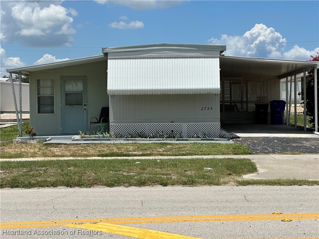 Primary Photo - 2724 Desoto Rd