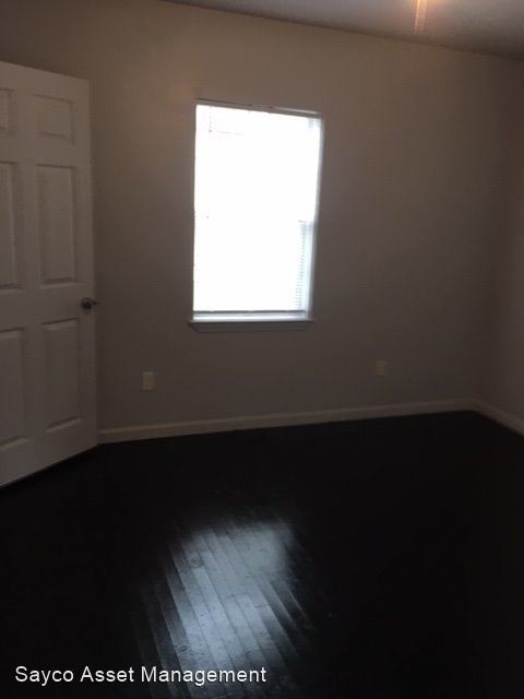 Building Photo - 3 br, 2 bath House - 6112 Court M