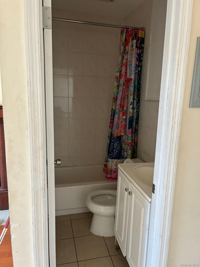 Building Photo - 107 Beadel St