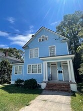 Building Photo - 2136 Park St