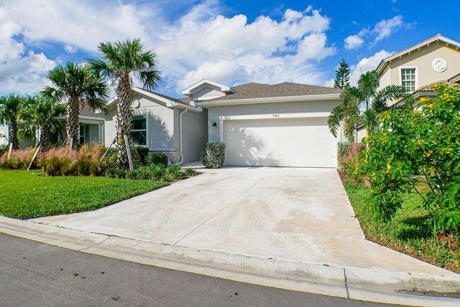 Foto del edificio - Stunning Brand New Pool Home 4 beds 3 baths in Lehigh acres
