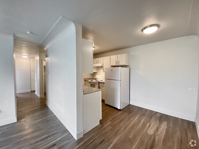 Kitchen/ Hallway / Livingroom - 2001 Fulton St