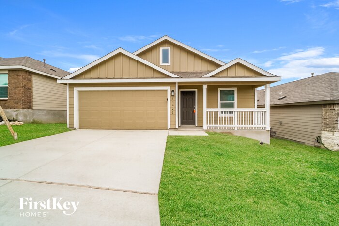 Foto principal - 13022 Rosemary Cove