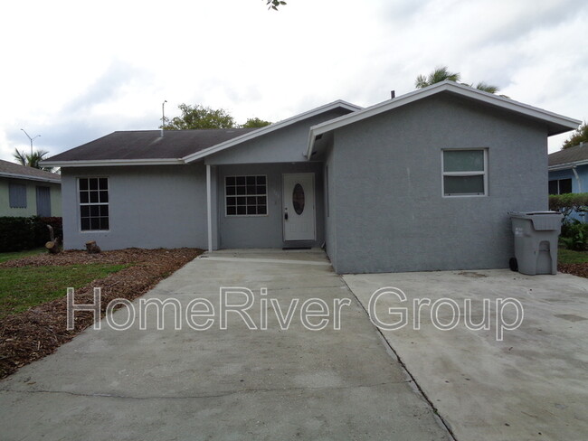 Foto del edificio - 1525 NW 7th Ln