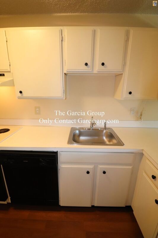 Foto del edificio - 2393 SW Park Pl
