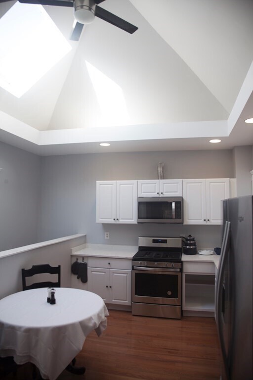 Foto del edificio - 323 Bainbridge St