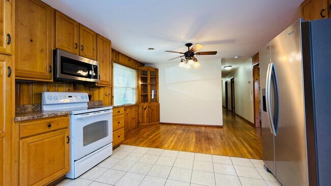 Foto del edificio - 494 Old Jonesboro Rd