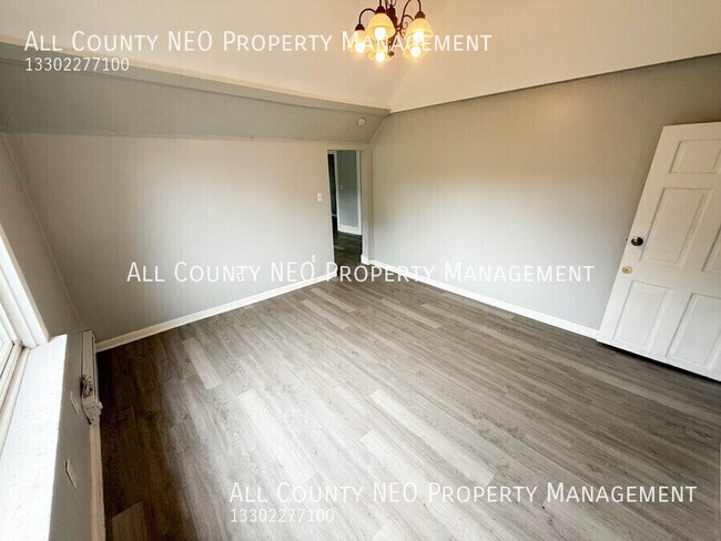 Foto del edificio - 2056 W 95th St
