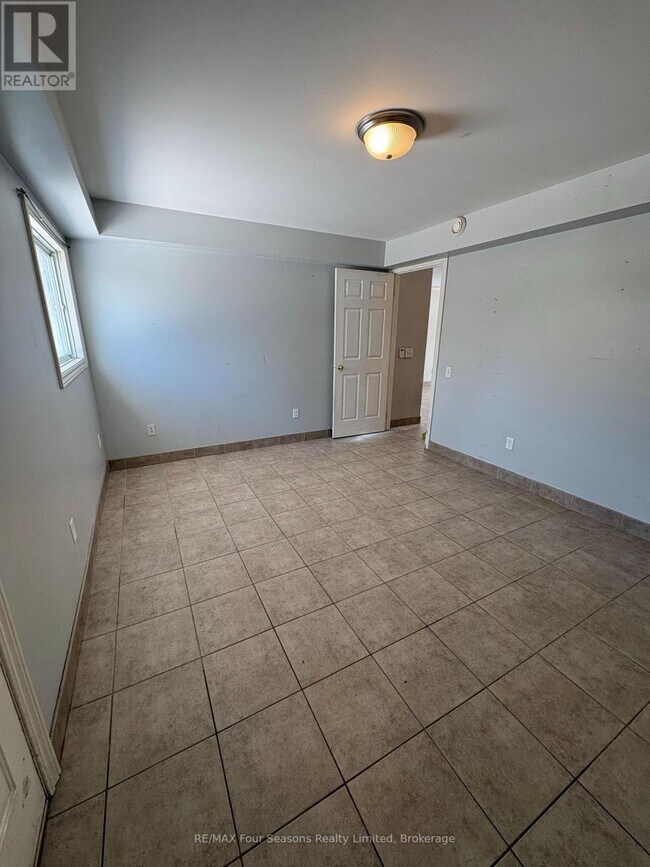 Photo du bâtiment - 232 Jane St