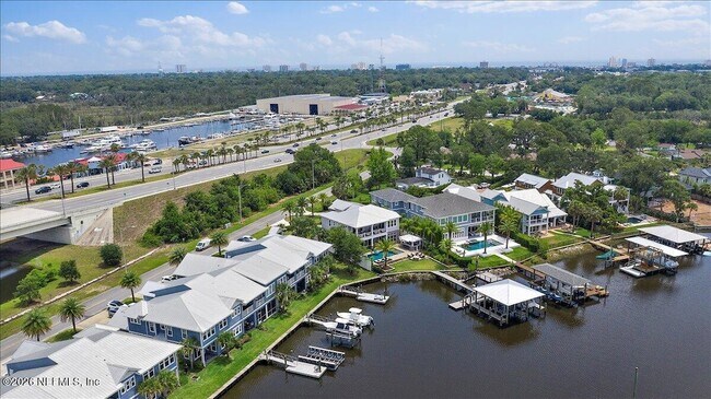 Building Photo - 2260 Beach Blvd