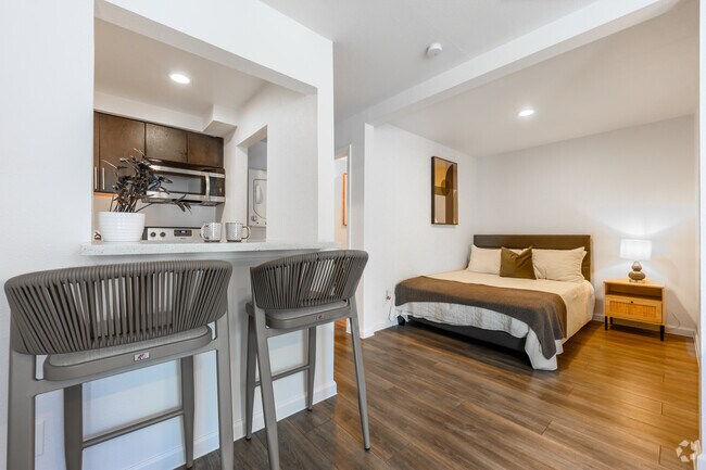 Estudio - 475 pies cuadrados - - Nuvo Park Place
