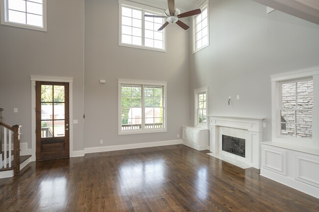 Building Photo - 1619 Glen Echo Rd