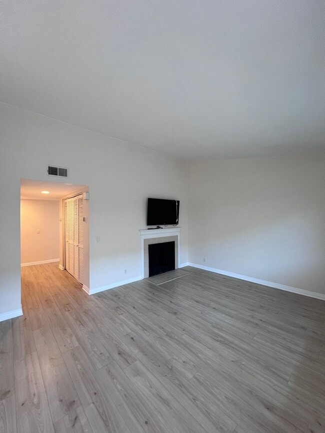 Building Photo - 4375 37th St