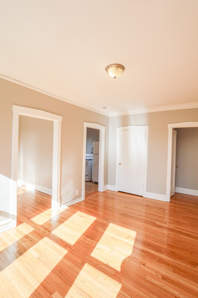 Foto del edificio - 4051 W Melrose St