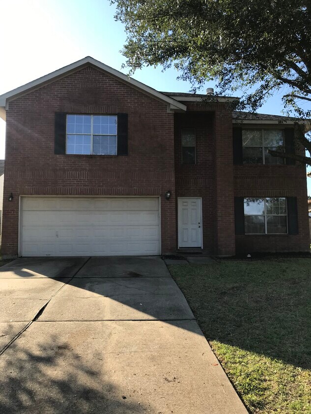 Foto principal - 16306 Soaring Eagle Dr