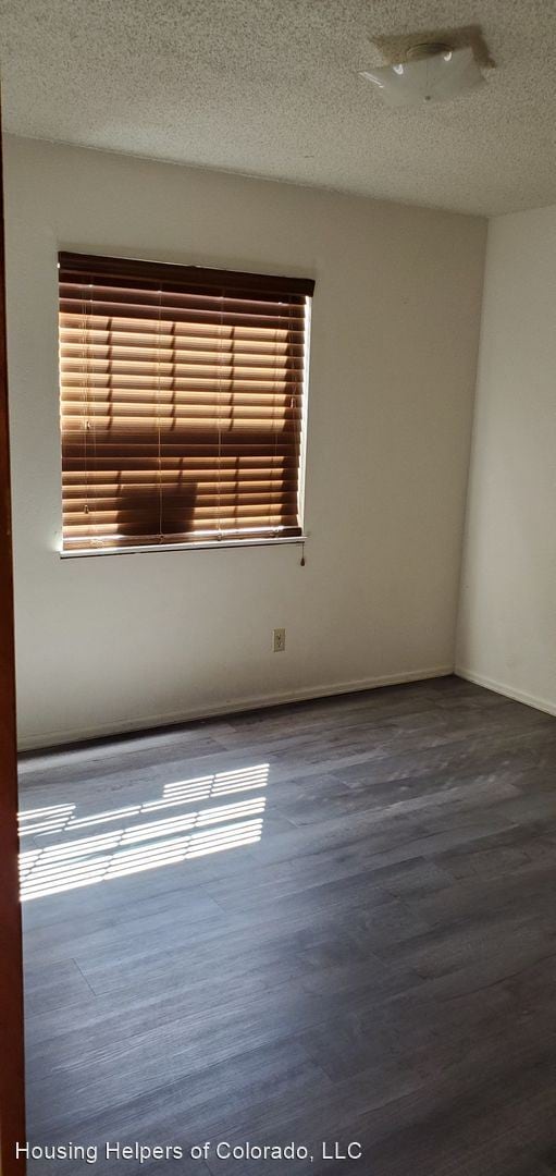 Building Photo - 2 br, 1 bath House - 3250 Oneal Circle #A20