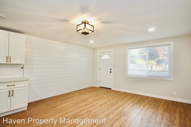 Building Photo - 1 br, 1 bath House - 6006 Bock Ave