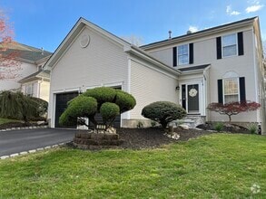 Building Photo - 203 Woodcliff Blvd