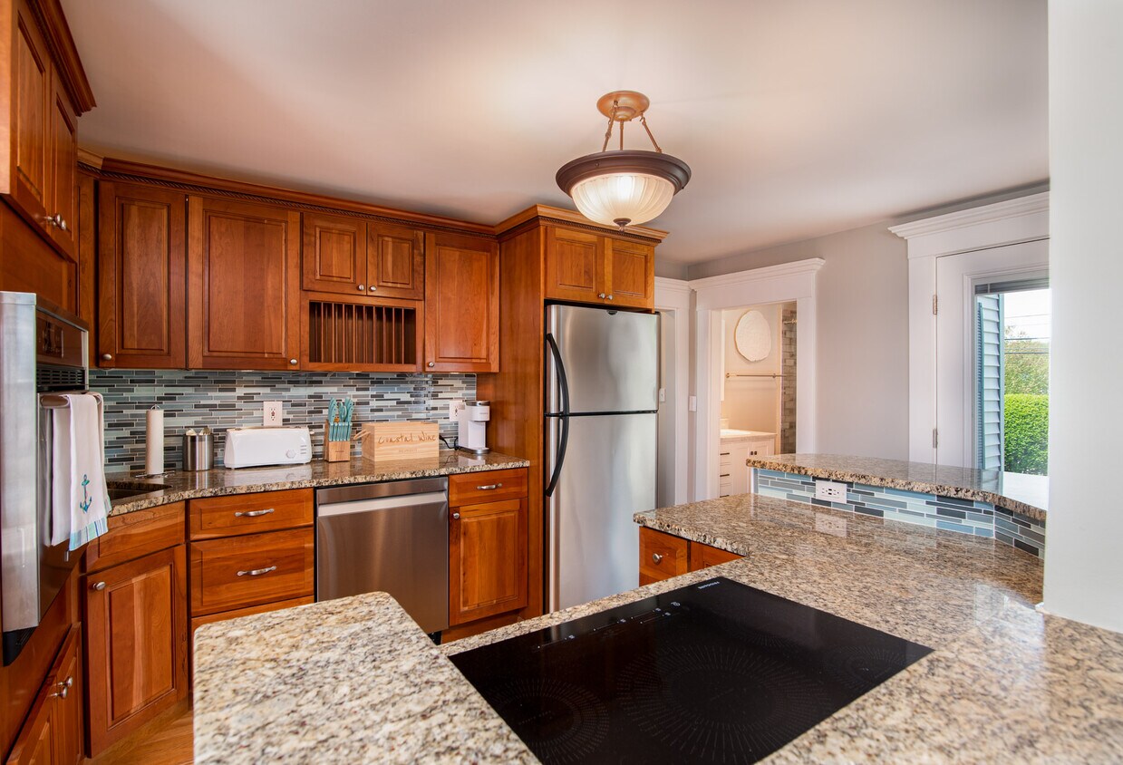 Foto principal - 177 Shore Rd