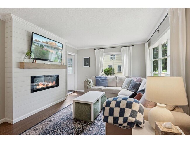 Foto del edificio - 7127 Newton Ave S