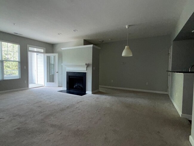 Building Photo - 233 Eyam Hall Ln