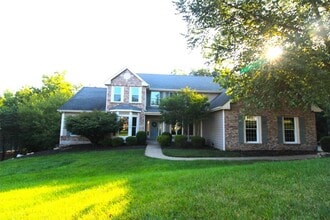 Building Photo - 1647 Wildhorse Pkwy Dr