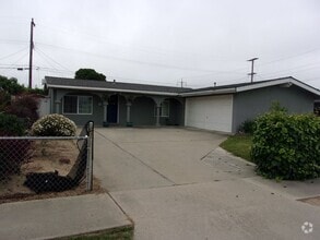 Building Photo - 308 E Lemon Ave