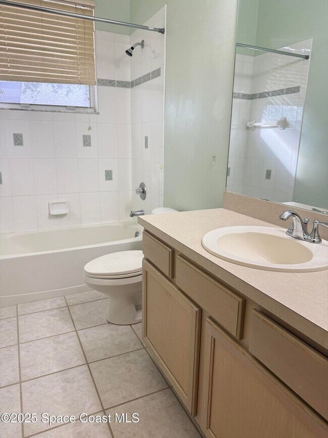 Foto del edificio - 5971 Newbury Cir