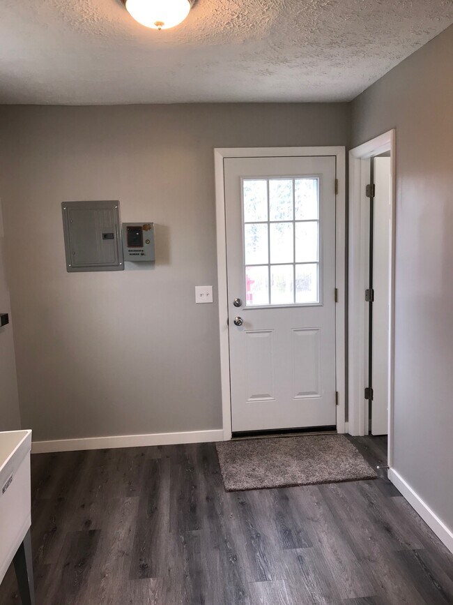 150 Park Rd Unit 150, Painesville, OH 44077 Condo for Rent in