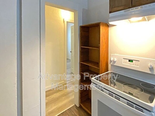 Foto del edificio - 240 NW 9th St