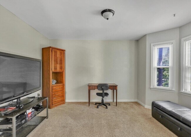 Building Photo - 13631 Lucky Debonair Ln