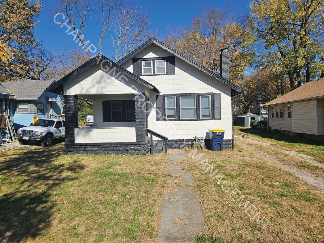 Primary Photo - KC Single Family Home