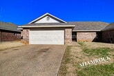 Primary Photo - 10205 Lilac Ln