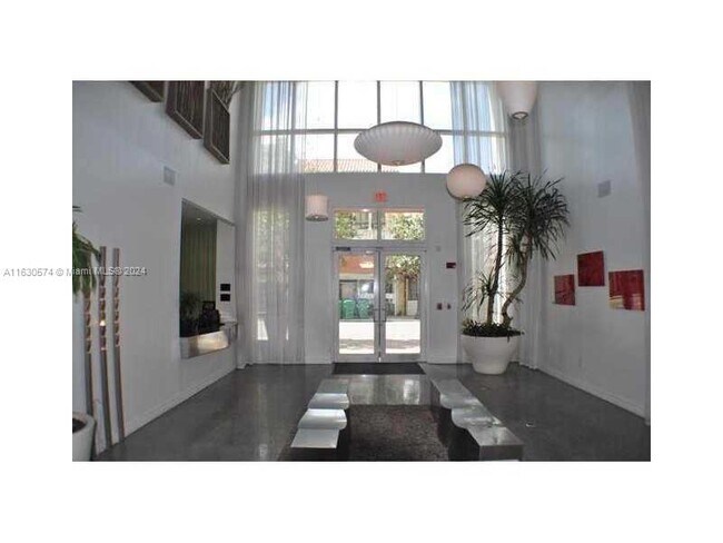 Foto del edificio - 133 NE 2nd Ave