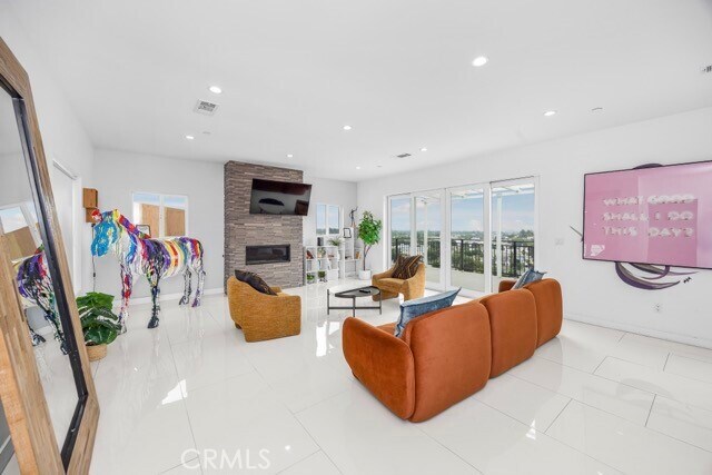 Foto del edificio - 4240 Barrett Rd