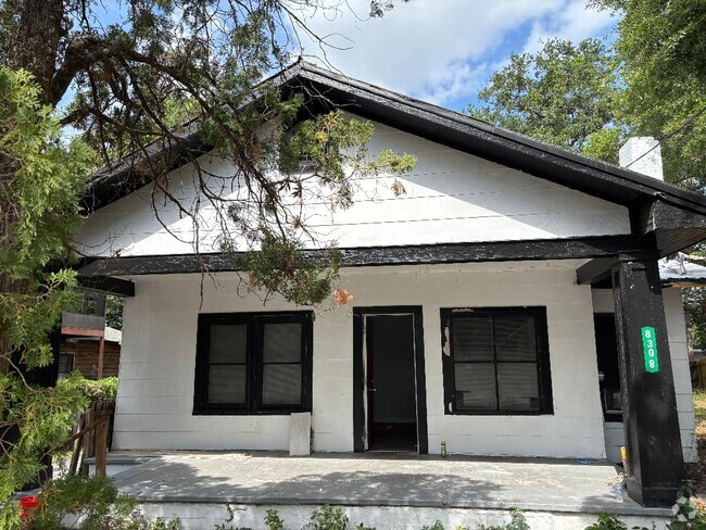 Building Photo - 8308 N 11th St