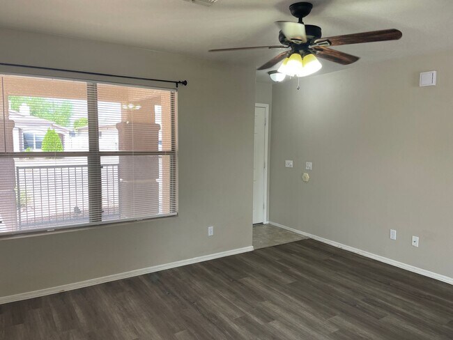 Foto del edificio - Rita Ranch Charmer 3Bdm 2Ba home, availabl...