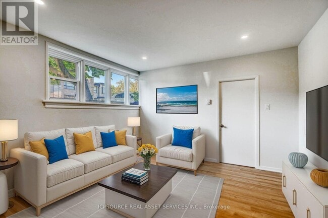 Building Photo - 295 Kirchoffer Ave