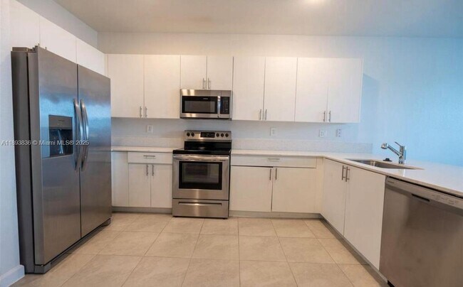 Building Photo - 24587 SW 119th Pl