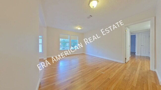 Foto del edificio - 1014 Judith Ave